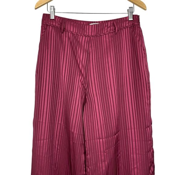 😍TULAROSA! Elegant Burgundy Lace Trim Pants - Picture 6 of 14